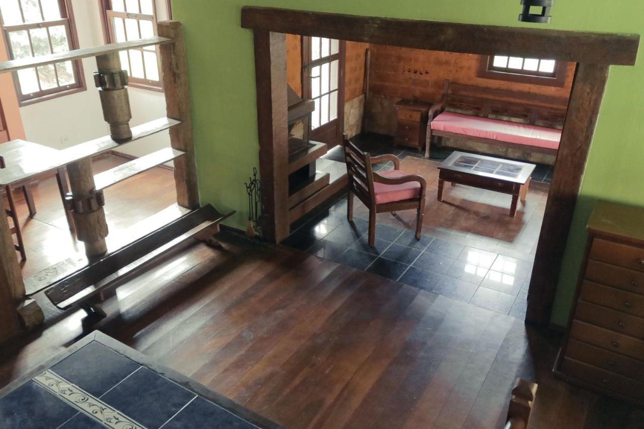 Em Tiradentes, Minas Gerais, Casa Tipica E Espacosa Em Terreno Arborizado Buitenkant foto