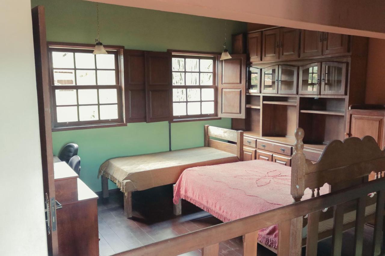 Em Tiradentes, Minas Gerais, Casa Tipica E Espacosa Em Terreno Arborizado Buitenkant foto
