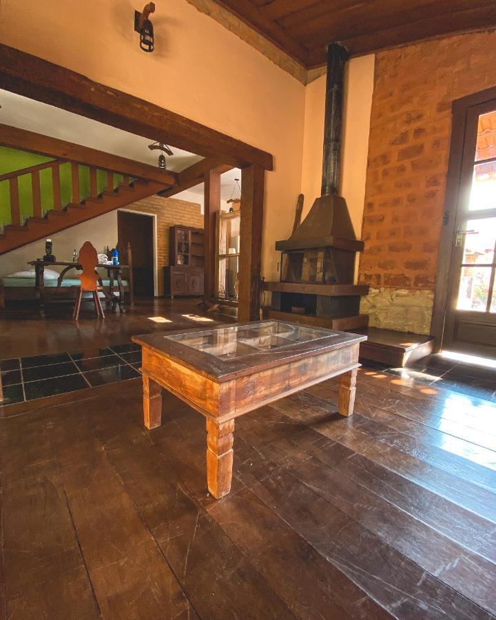 Em Tiradentes, Minas Gerais, Casa Tipica E Espacosa Em Terreno Arborizado Buitenkant foto