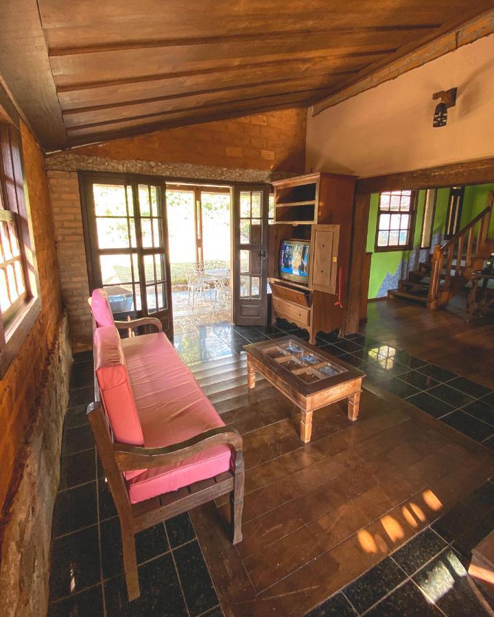 Em Tiradentes, Minas Gerais, Casa Tipica E Espacosa Em Terreno Arborizado Buitenkant foto